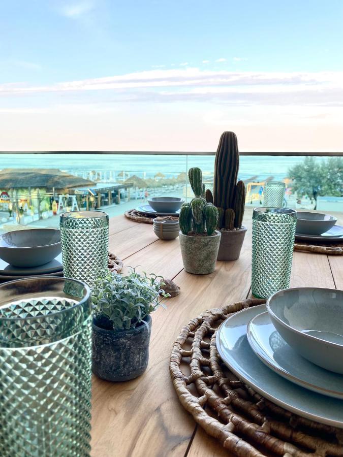 Apartament Royal Sea View Design Promenada 3 Năvodari Zewnętrze zdjęcie