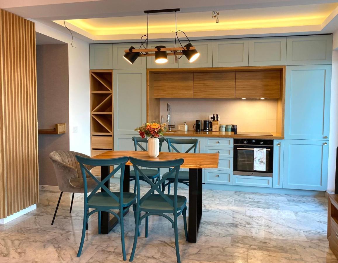 Apartament Royal Sea View Design Promenada 3 Năvodari Zewnętrze zdjęcie