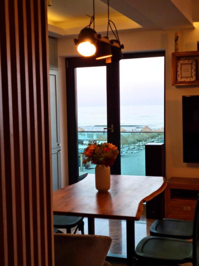 Apartament Royal Sea View Design Promenada 3 Năvodari Zewnętrze zdjęcie